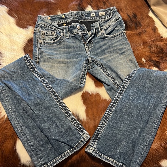 Miss Me Jeans - Picture 3 of 3